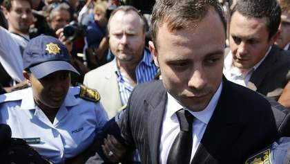 South African Olympic and Paralympic track star Oscar Pistorius leaves the North Gauteng High Court in Pretoria September 12, 2014. Pistorius was convicted of culpable homicide on Friday, escaping the more serious charge of murder for the killing of his girlfriend Reeva Steenkamp, and will now battle to avoid going to prison.   REUTERS/Siphiwe Sibeko (SOUTH AFRICA - Tags: SPORT ATHLETICS CRIME LAW) Photo: SIPHIWE SIBEKO