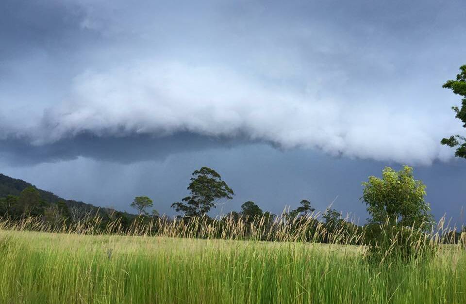 Valla storm, Photo by Michael Brougham