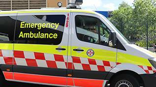 Man dies after being pulled from river at Urunga