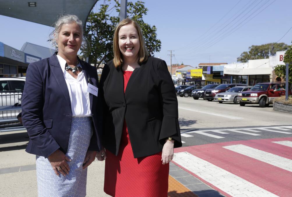 State Labor candidate for Oxley Susan Jenvey with Opposition Spokesperson for Small Business Jenny Aitchison MP in Nambucca Heads
