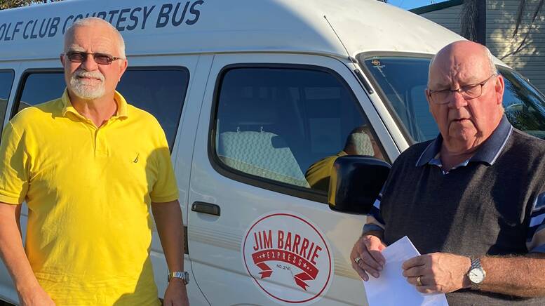 Jim Barries best mate Glen is pictured presenting funds for the Jim Barrie Express to President Geoff Harris.

