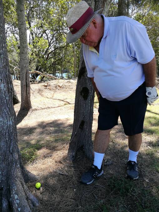 This is what happens when you can't handle the extra run on the fairways and get yourself into an unexpected spot of trouble. Hmmm - President Geoff Harris contemplating his next move on the 10th hole. Unimpressed with the results of a good drive, Geoff wisely took an "unplayable lie" option, and still managed to score a point.
