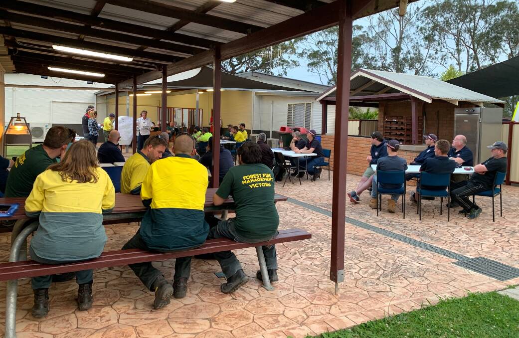 Support is here, courtesy of Forest Fire Managment VIC, The Vic Metropolitan Fire Brigade and the CFA. Photo by RFS Lower North Coast