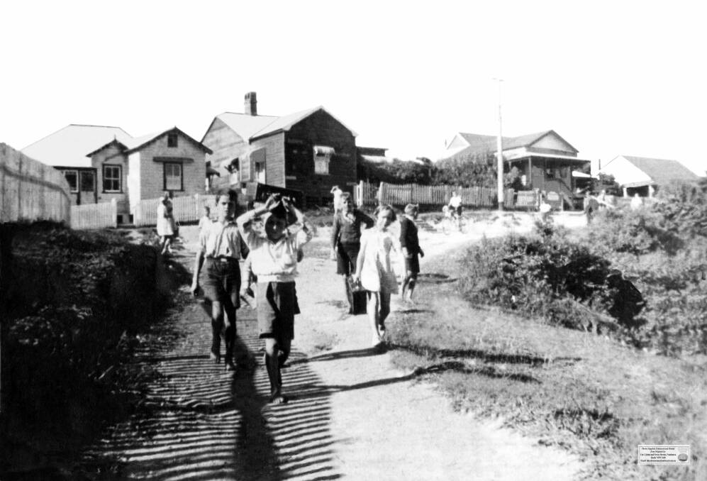 Ridge St Nambucca Heads 1934, showing Eichmann and Graham homes