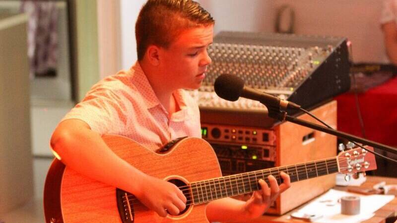 Acoustic Club stars head to Studio 3. Photos supplied.