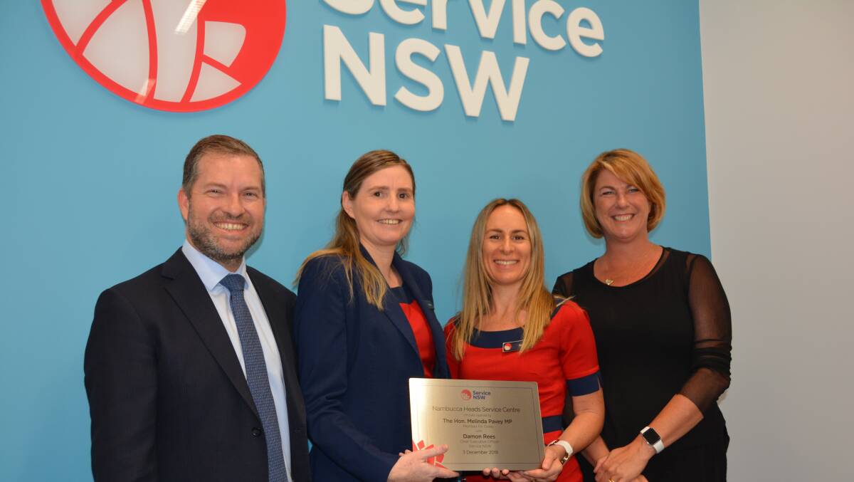 Service NSW CEO Damon Ress with Service manager Larissa Kelly, Service co-ordinator Amy Sheather and the Member for Oxley, Melinda Pavey