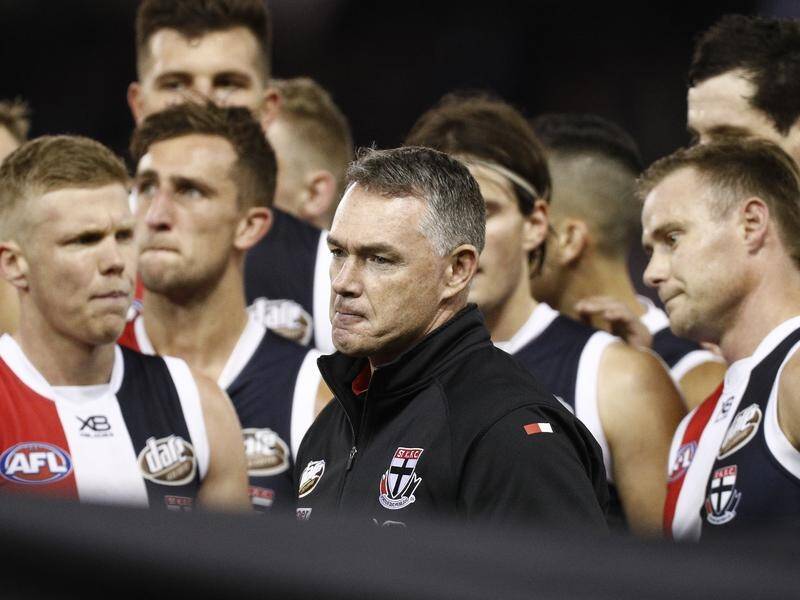 St Kilda have made it clear Alan Richardson (C) needs some big AFL wins if he is to coach next year.