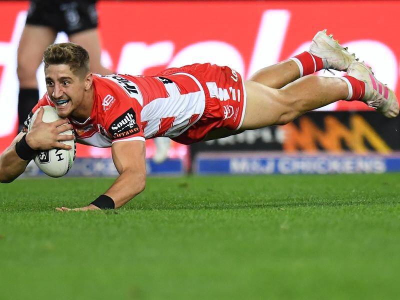 Zac Lomax has committed himself to St George Illawarra until the end of the 2025 NRL season.