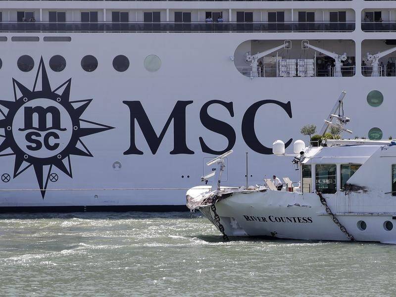 The MSC Magnifica liner struck a tour boat, damaging its front and injuring four women, in Venice