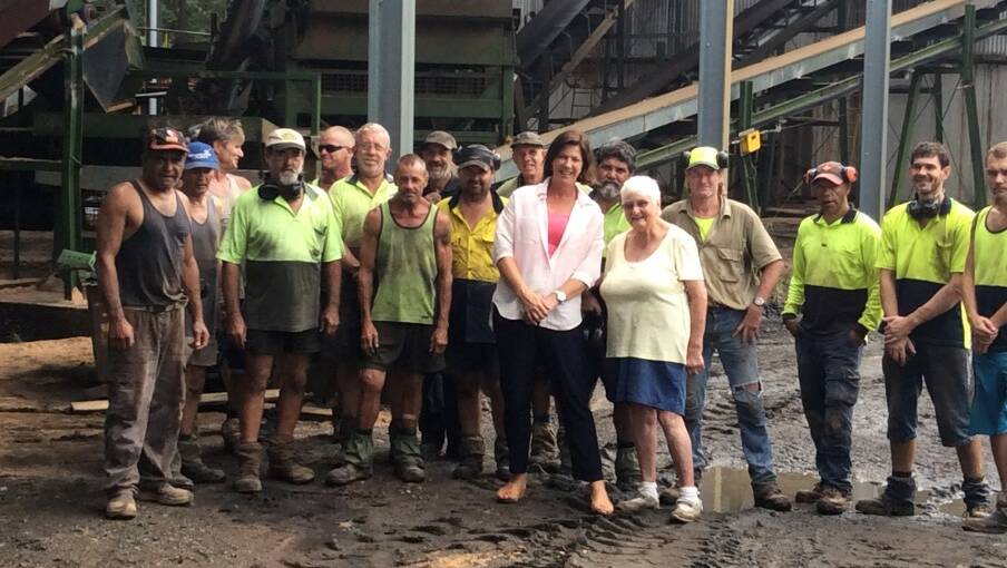 Oxley candidate Melinda Pavey with Margaret Cockburn and timber workers at Cockburn Mill, Warrell Creek